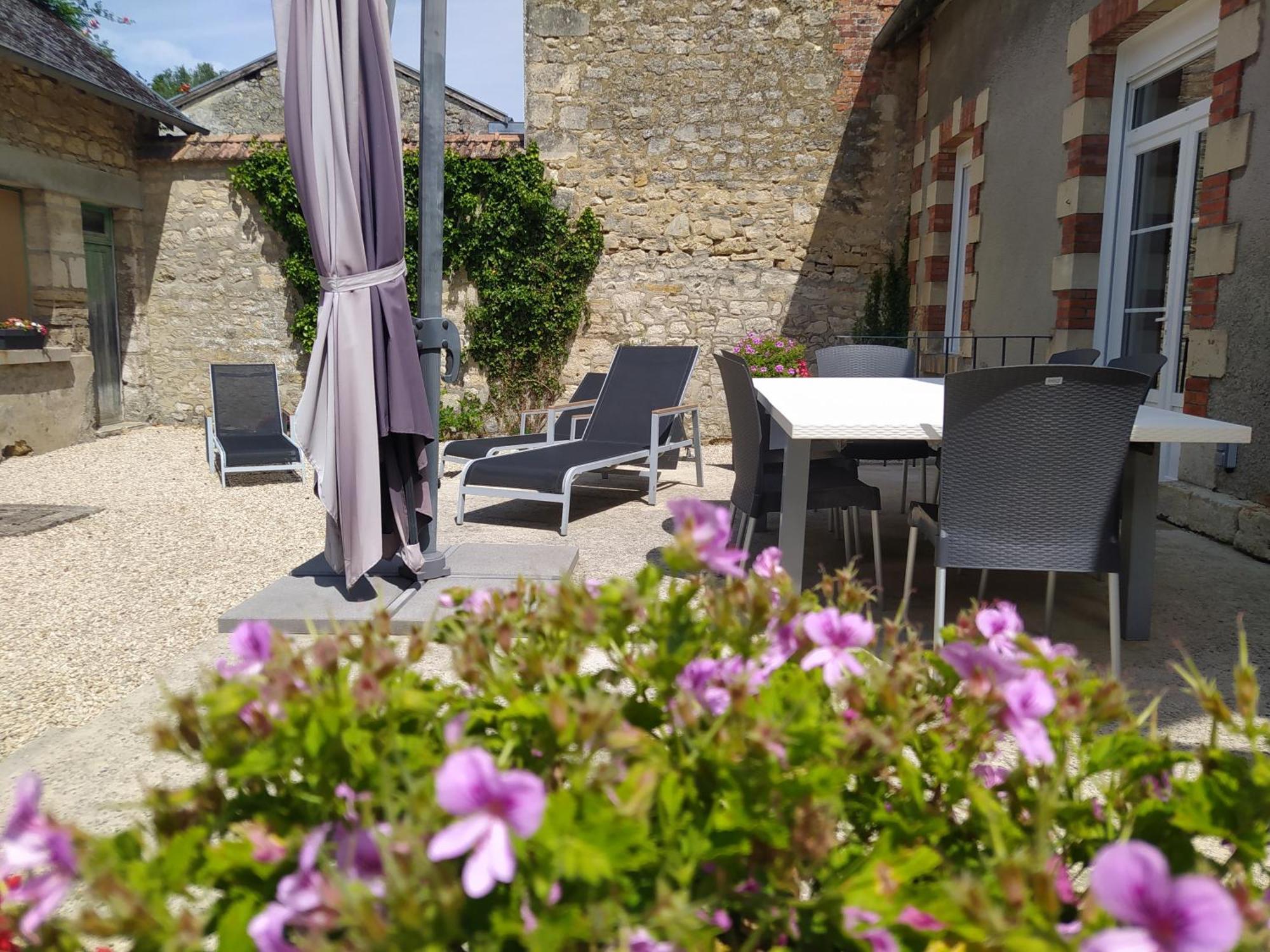 Ds Harmothe Villa Chamouille Bagian luar foto